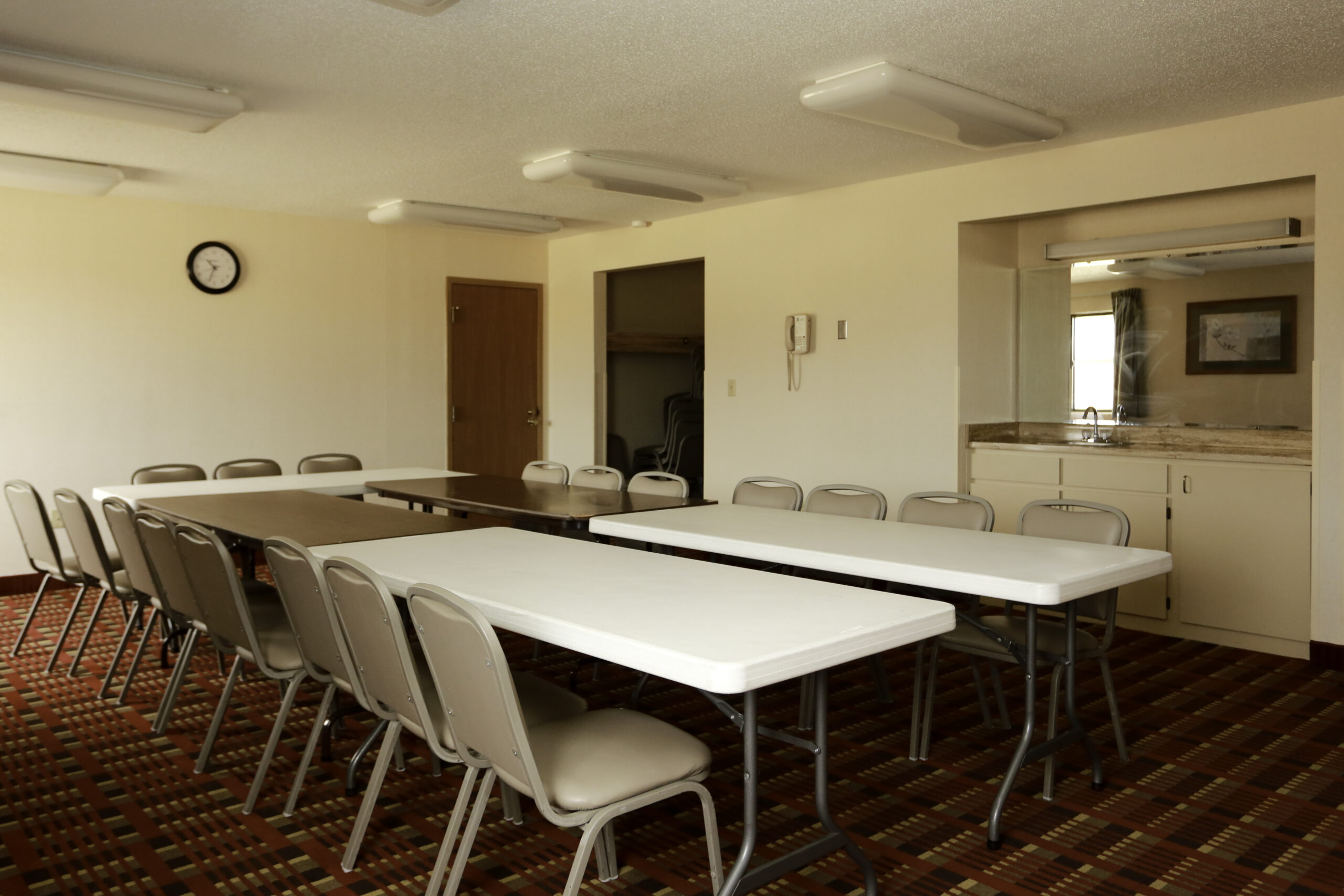 quality-inn-suites-conference-room-marion-illinois