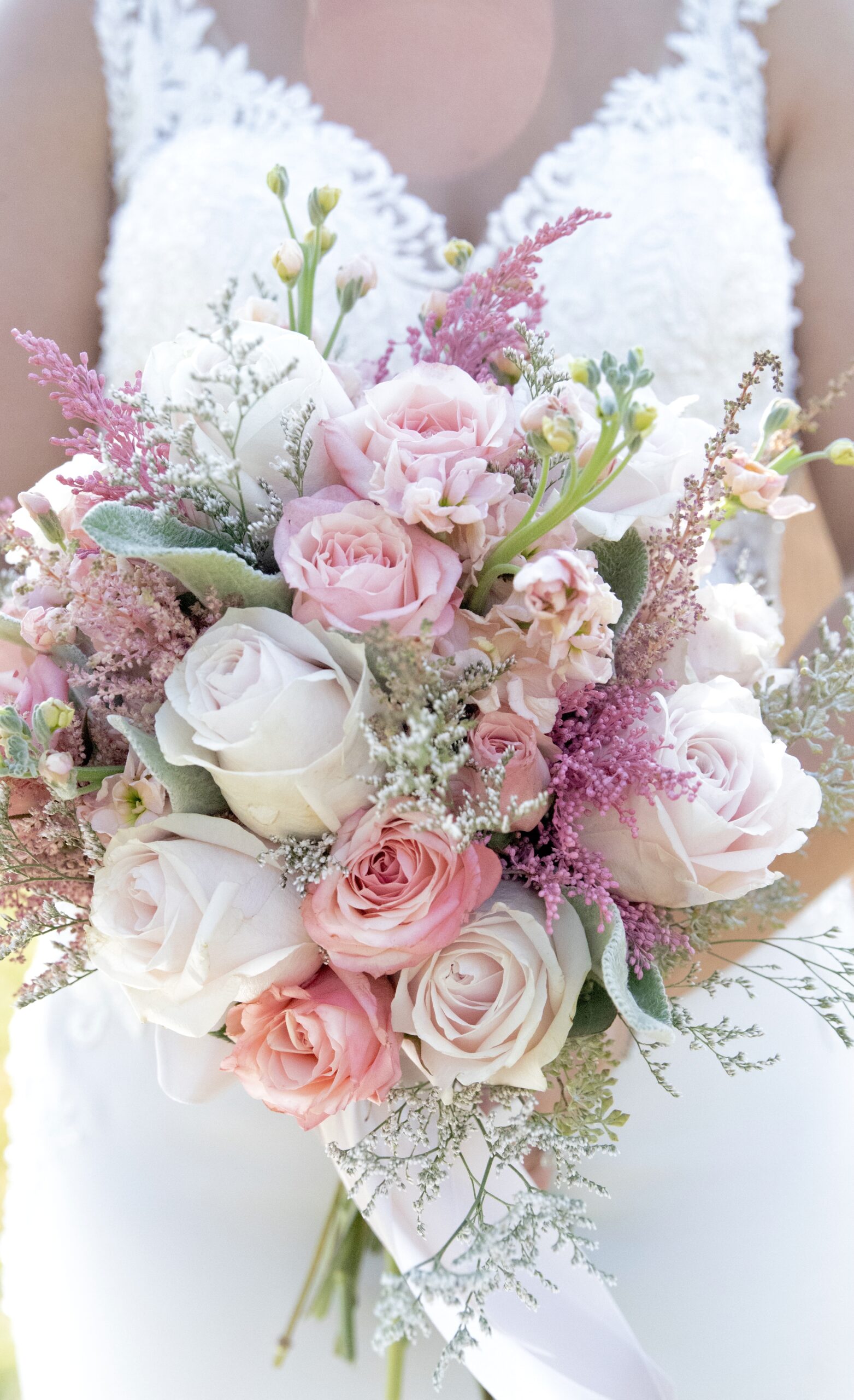 barefoot-florist-wedding-bouquet-carterville-illinois