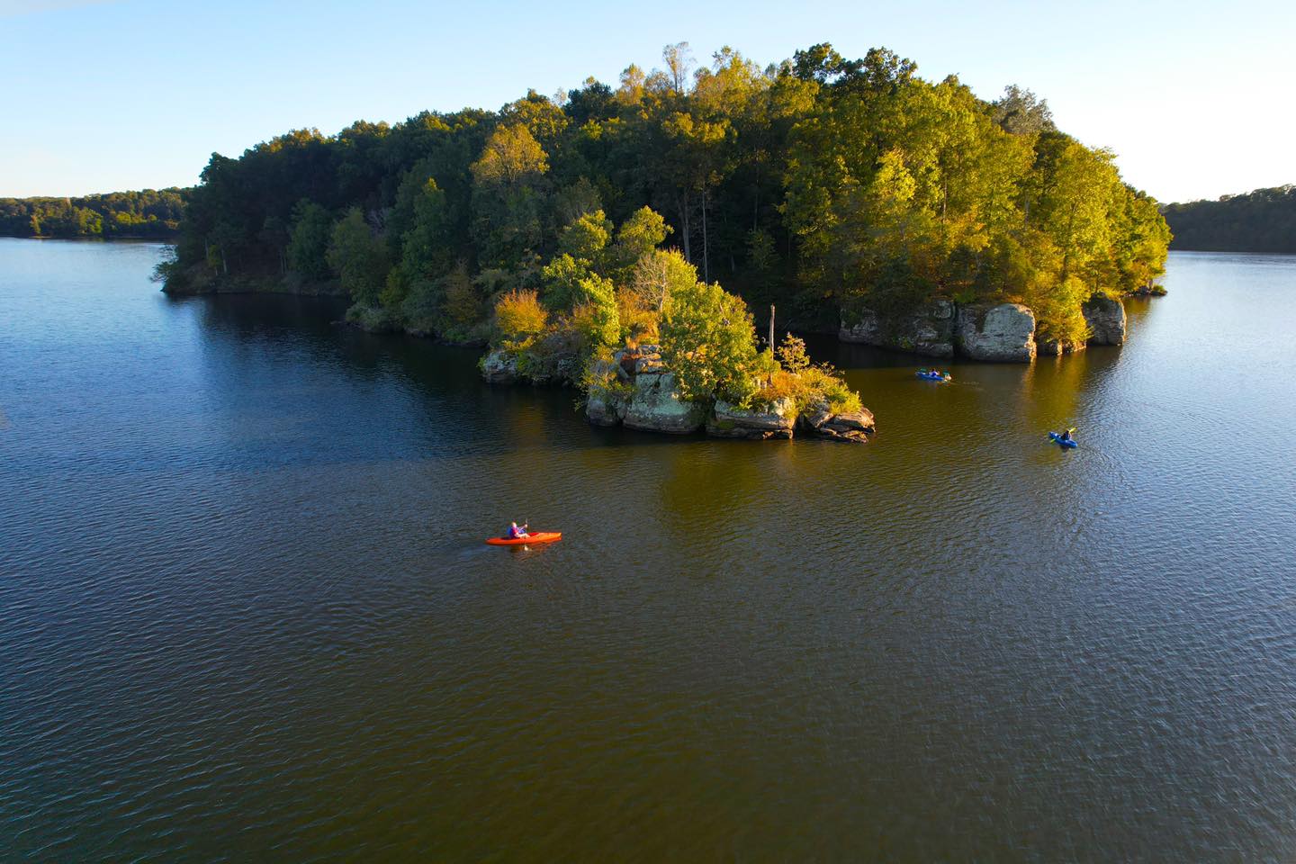 fisheye-kayaks-drone-carterville-illinois