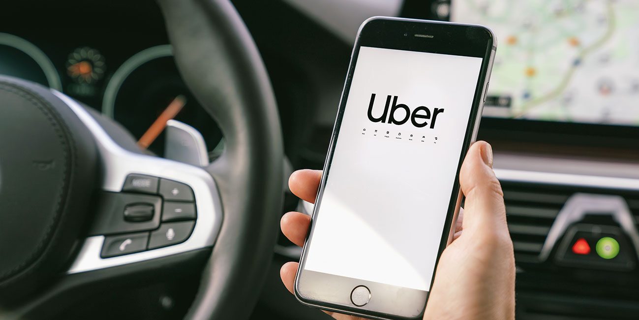 driver using uber app