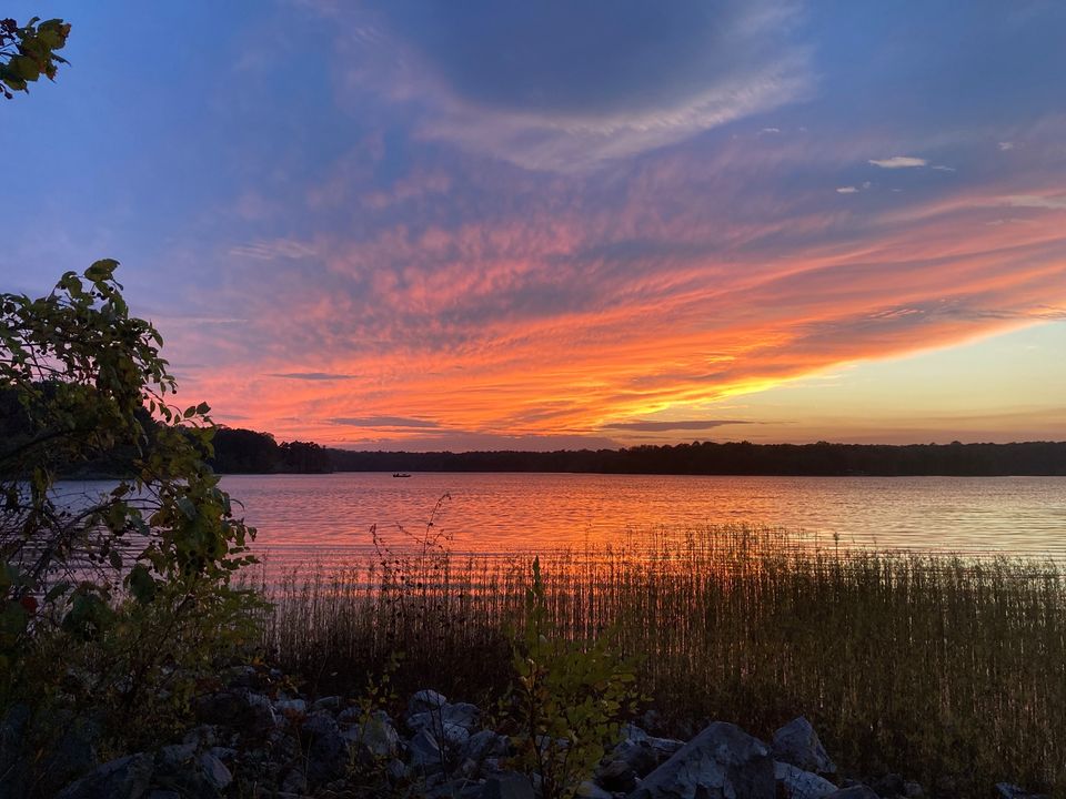 Kayaking The Refuge: Little Grassy Lake-VisitSI