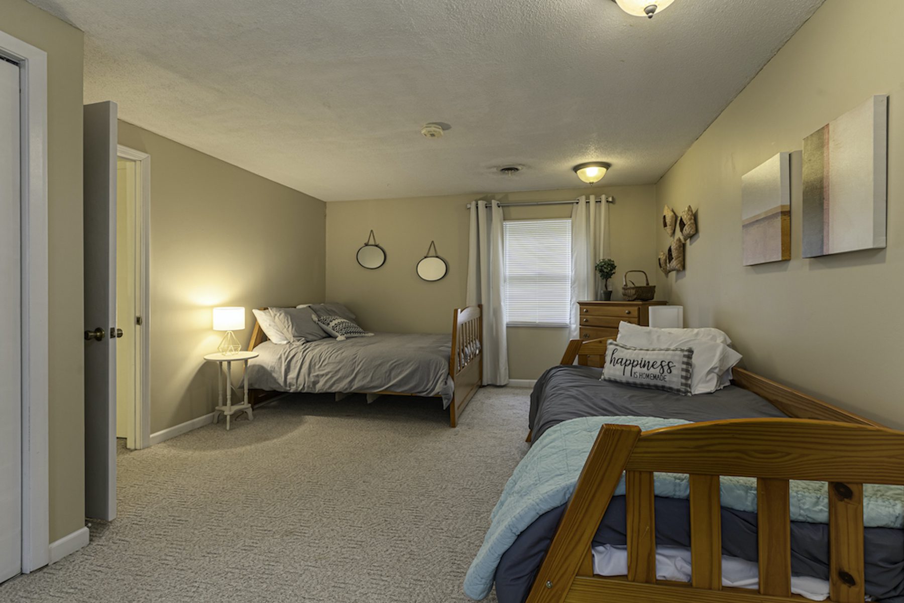 southern-bedroom-beds-creal-springs-illinois