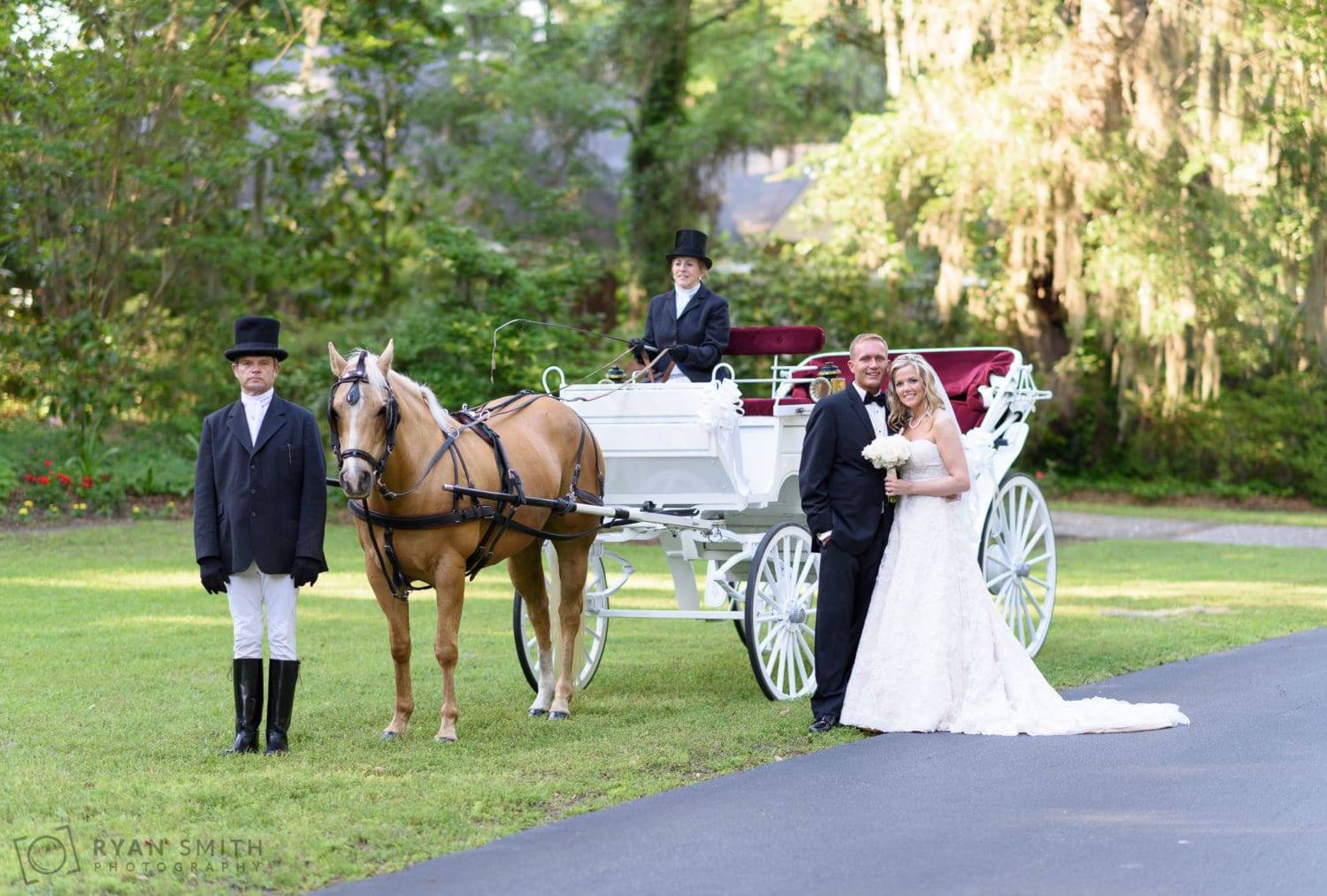 marion-carriage-very-merry-marion-southern-illinois