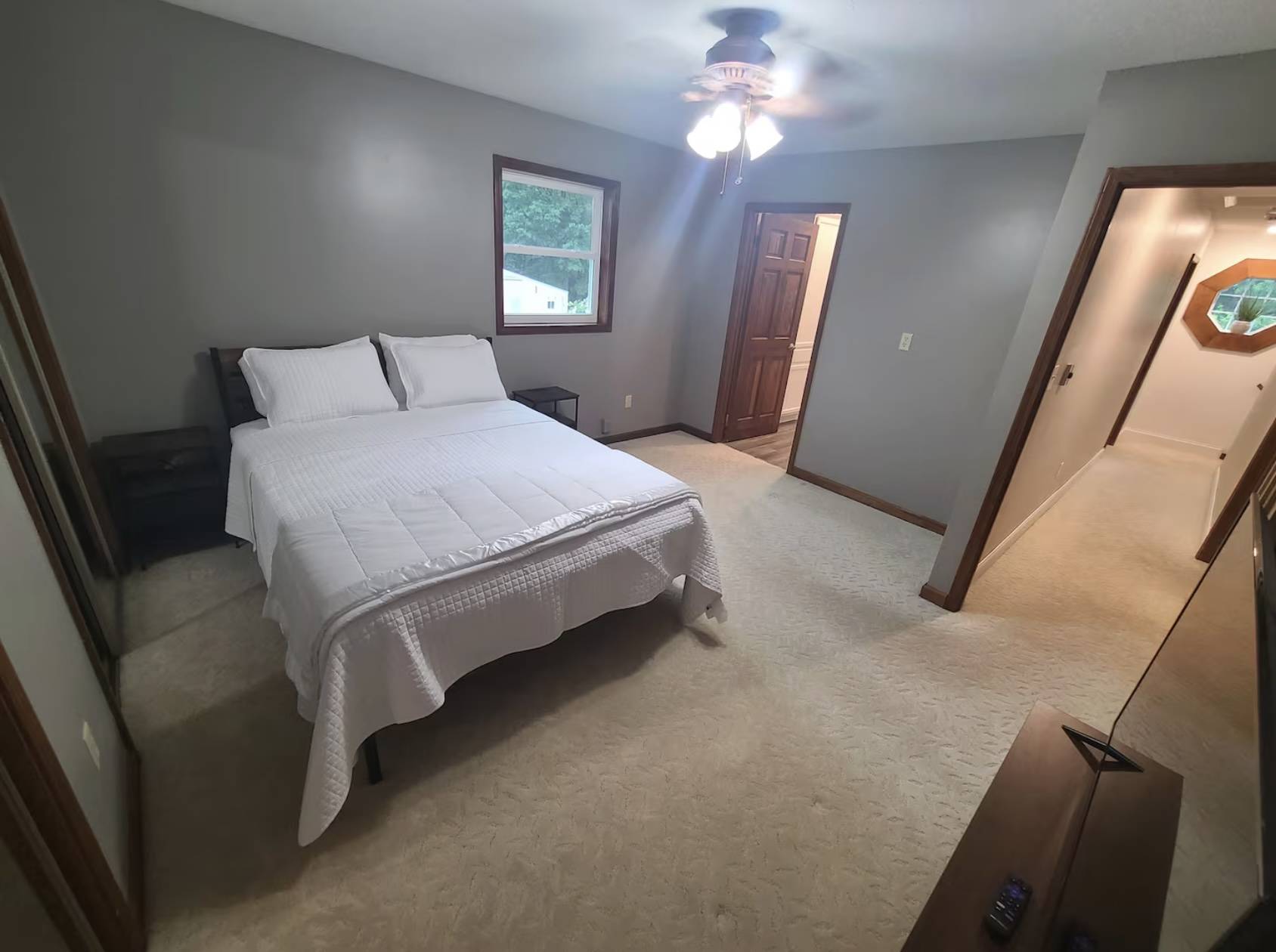the-refuge-bedroom-carterville-southern-illinois